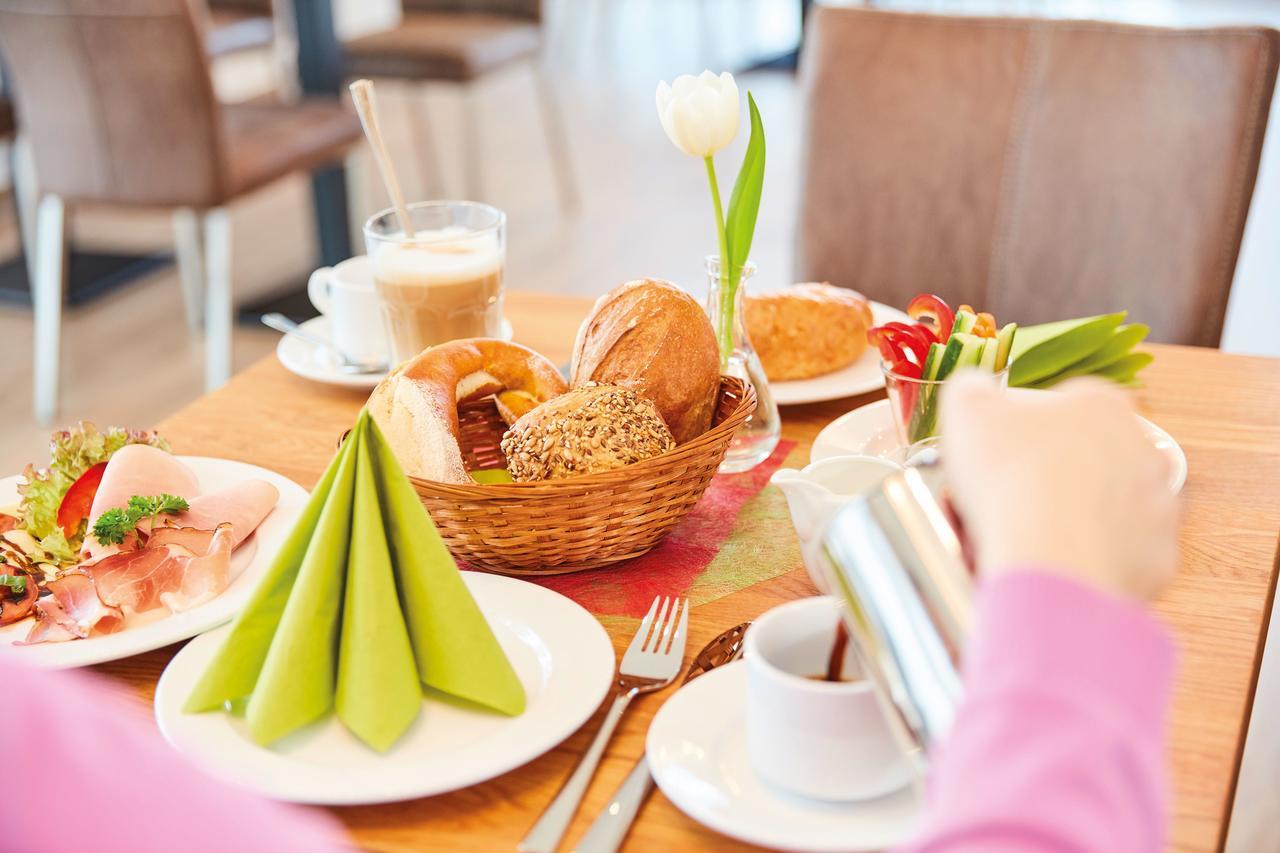 Vital Hotel An Der Therme Gmbh Bad Windsheim Ngoại thất bức ảnh
